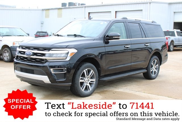 2024 Ford Expedition Max Limited in Black Metallic — front three-quarter view