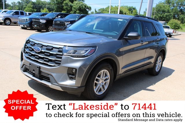 2026 Ford Explorer Active w/200A Pkg in Carbonized Gray Metallic — front three-quarter view
